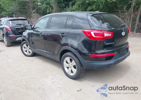 2013 Kia Sportage Lx z USA, uszkodzony, nr VIN KNDPB3A23D7507272